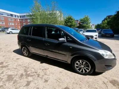 Brugt Opel Zafira Eco 115 HK (84 kW) 2009 Grå MPV