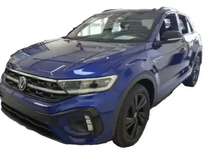 Usata VW T-Roc R-line 150 CV (110 kW) 2025 Blu SUV