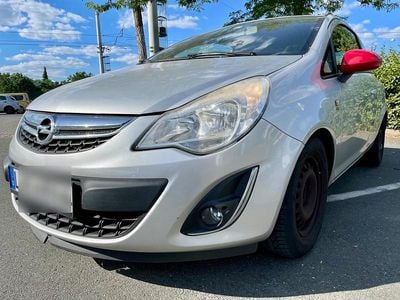 Silber Gebraucht 2011 Opel Corsa Kleinwagen | 2.890 € (Guter Preis)
