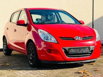 Rot Gebraucht 2010 Hyundai i20 Classic Kleinwagen | 2.199 € (Etwas zu teuer)