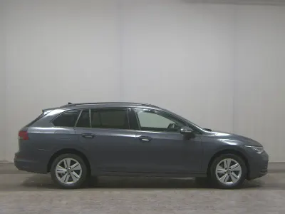 Brugt VW Golf VIII Life 116 HK (85 kW) 2023 Grå Stationcar