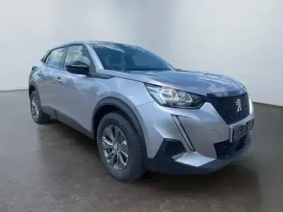 Brugt Peugeot 2008 Active 131 HK (96 kW) 2023 Grå SUV