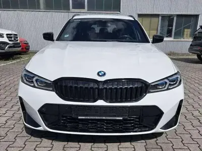 Gebraucht BMW 320e Shadowline 204 PS (150 kW) 2023 Weiß Kombi