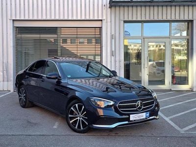 Gebraucht Mercedes E300 194 PS (142 kW) 2020 Cavansitblau Limousine