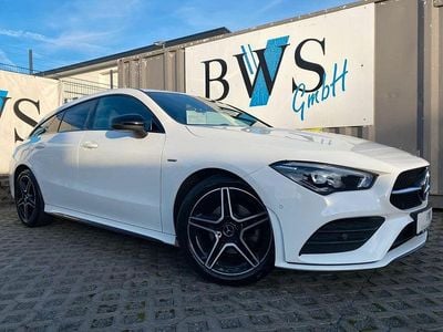 Weiß Gebraucht 2020 Mercedes CLA180 AMG Limousine | 23.990 € (Guter Preis)