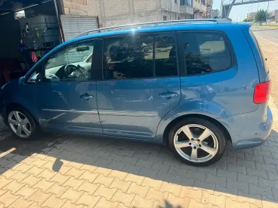 Gebraucht VW Touran 170 PS (125 kW) 2012 Blau Van / Kleinbus