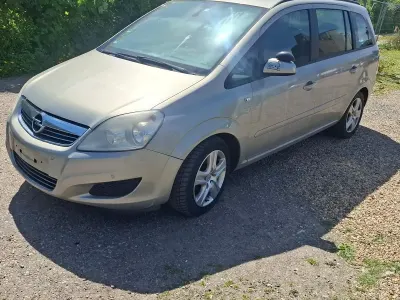 Gebraucht Opel Zafira 2009 Van / Kleinbus