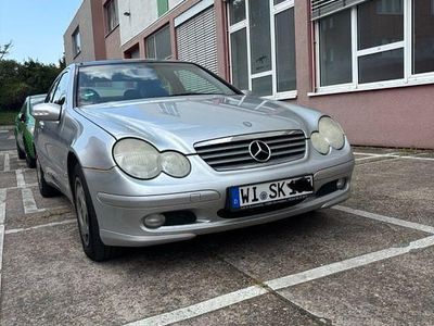 Mercedes C200