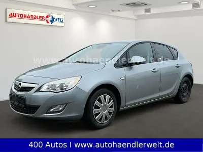 Gebraucht Opel Astra 116 PS (85 kW) 2011 Grau Limousine