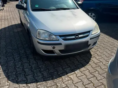Gebraucht Opel Corsa 60 PS (44 kW) 2006 Silber Kleinwagen