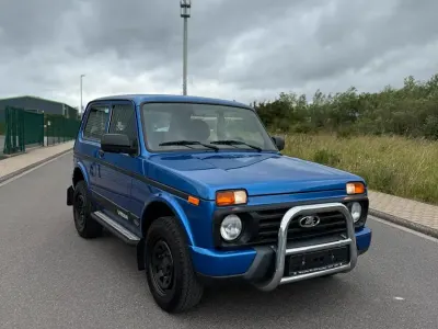 Gebraucht Lada Urban 84 PS (61 kW) 2018 Blau SUV
