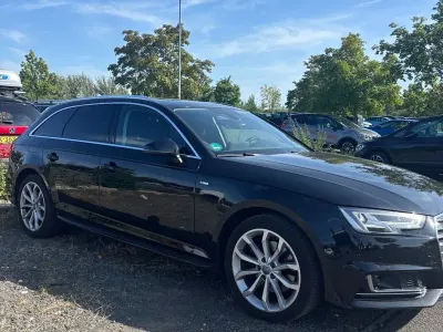 Gebraucht Audi A4 Sport 150 PS (110 kW) 2017 Schwarz Kombi
