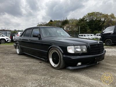 Mercedes 560