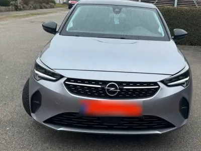 Usado Opel Corsa 101 CV (74 kW) 2021 Plateado Utilitario