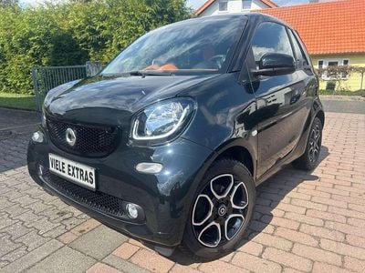 Usado Smart ForTwo Cabrio Passion 90 HP (66 kW) 2016 Preto Cabrios