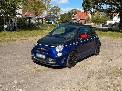 Usado Abarth 595 Competizione 180 HP (132 kW) 2016 Azul Cabrios