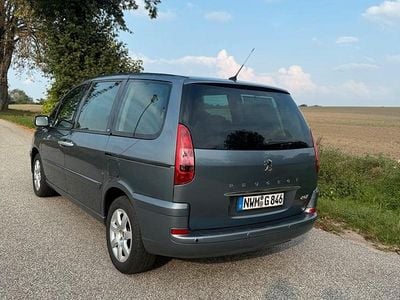 Peugeot 807