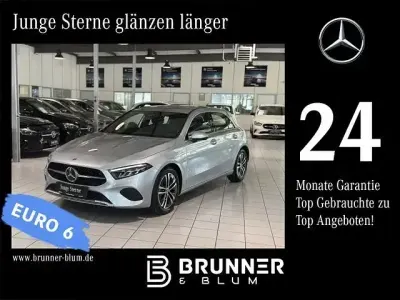 Gebraucht Mercedes A180 136 PS (100 kW) 2024 Silber Limousine