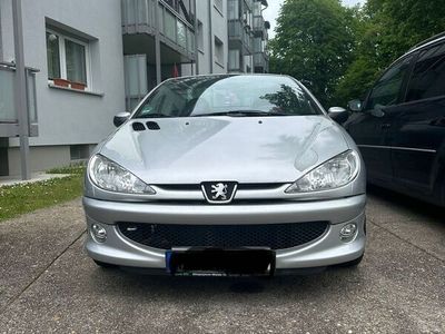 gebraucht Peugeot 206 CC 