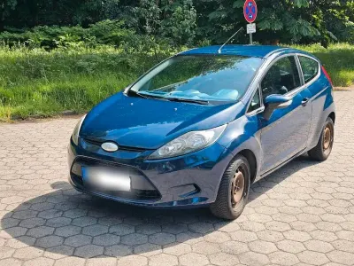 Gebraucht Ford Fiesta 60 PS (44 kW) 2009 Blau Kleinwagen