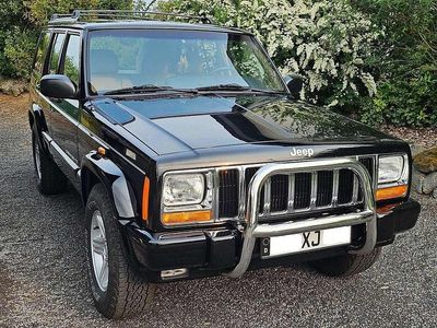 Second-hand Jeep Cherokee Limited 173 CP (127 kW) 1999 Negru SUV