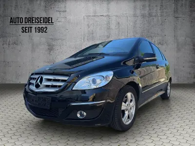 Gebraucht Mercedes B160 95 PS (69 kW) 2011 Schwarz Van / Kleinbus