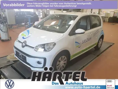 Gebraucht VW up! move up! 65 PS (47 kW) 2023 Pure white, solid Kleinwagen