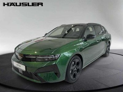 Neu Opel Astra Ultimate 145 PS (106 kW) 2026 Klover grün met. Kombi
