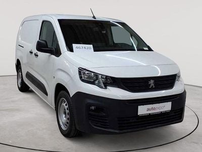 Gebraucht Peugeot Partner Premium 131 PS (96 kW) 2020 Schneeweiß Van / Kleinbus