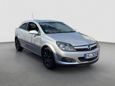Opel Astra GTC