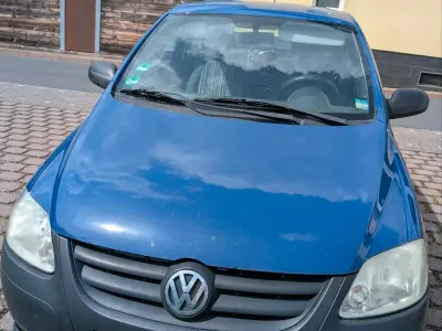 Gebraucht VW Fox 70 PS (51 kW) 2008 Blau Kleinwagen