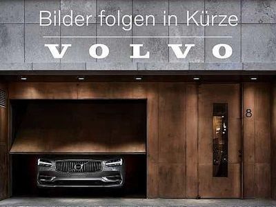 Grau Gebraucht 2019 Volvo V60 CC Kombi | 24.990 € (Superpreis)