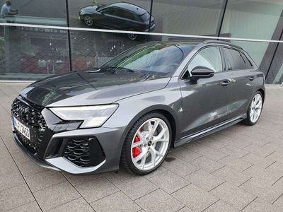 gebraucht Audi RS3 RS3TFSI Sportback quattro S tronic