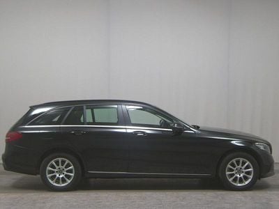 Usata Mercedes C200 160 CV (117 kW) 2020 Nero Station wagon