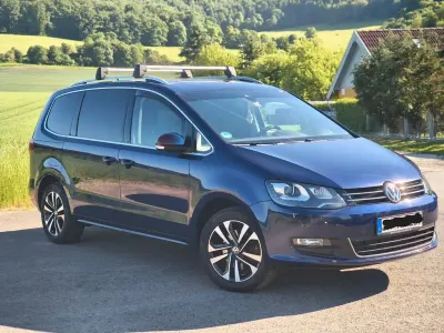 Gebraucht VW Sharan IQ Drive 177 PS (130 kW) 2020 Blau Van / Kleinbus