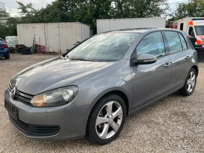 Gebraucht VW Golf VI Comfortline 122 PS (89 kW) 2009 Grau Kleinwagen