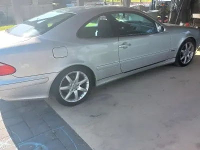 Używany Mercedes CLK200 160 KM (117 kW) 2001 Srebrny Coupe