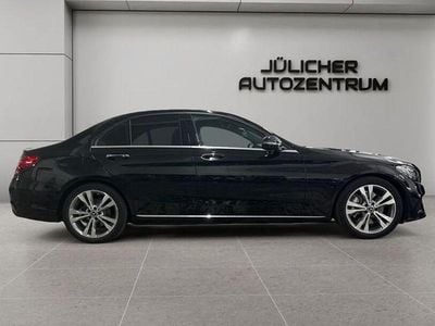 Gebraucht Mercedes C300 258 PS (189 kW) 2019 Schwarz Limousine