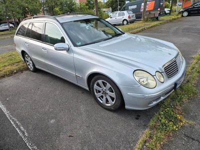 Mercedes E220