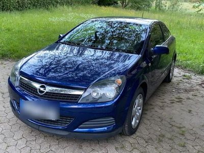 Opel Astra GTC