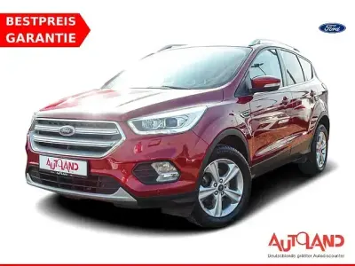 Gebraucht Ford Kuga Trend 150 PS (110 kW) 2019 Rot SUV