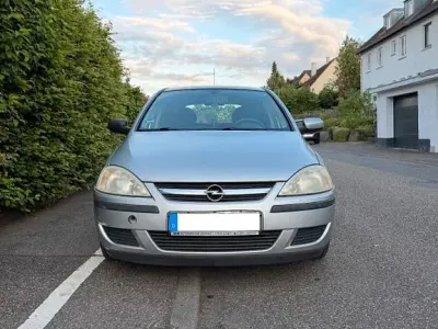 Gebraucht Opel Corsa 75 PS (55 kW) 2003 Silber Kleinwagen