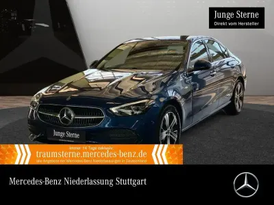 Gebraucht Mercedes C300e Avantgarde 204 PS (150 kW) 2025 Blau Limousine