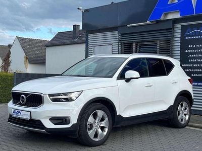 Begagnad Volvo XC40 Momentum 150 HK (110 kW) 2018 Vit SUV