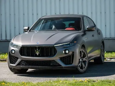Gebraucht Maserati Levante 430 PS (316 kW) 2019 Grau SUV