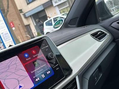 Usata VW T-Roc 110 CV (80 kW) 2023 Nero SUV