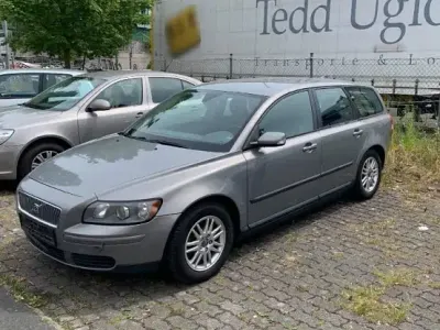 Gebraucht Volvo V50 125 PS (91 kW) 2005 Grau Kombi