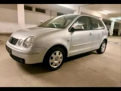 Gebraucht VW Polo 101 PS (74 kW) 2003 Silber Kleinwagen