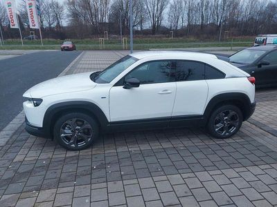Gebraucht Mazda MX30 Exclusive-Line 106 kW (145 PS) 2023 Weiß SUV