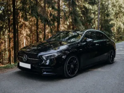 Gebraucht Mercedes A35 AMG AMG line 224 PS (164 kW) 2019 Schwarz Limousine